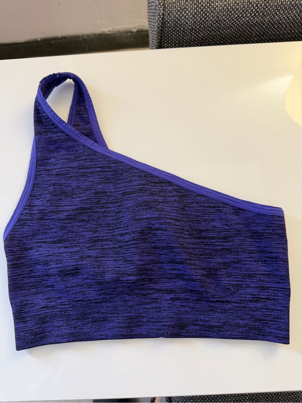 Peloton size xs/s Seamless One-Shoulder Sports Bra - Purple